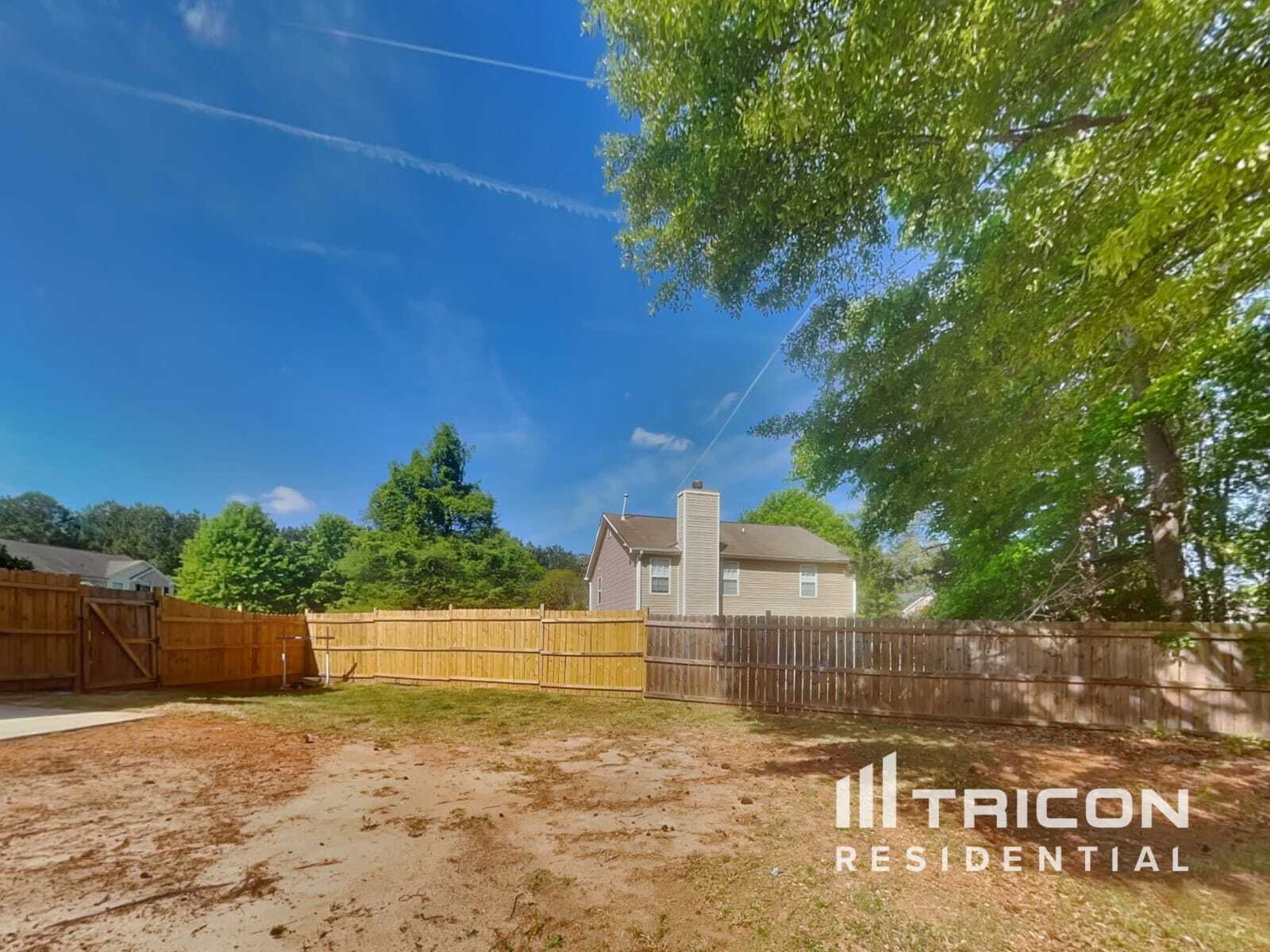 Building Photo - 1027 Maple Leaf Dr