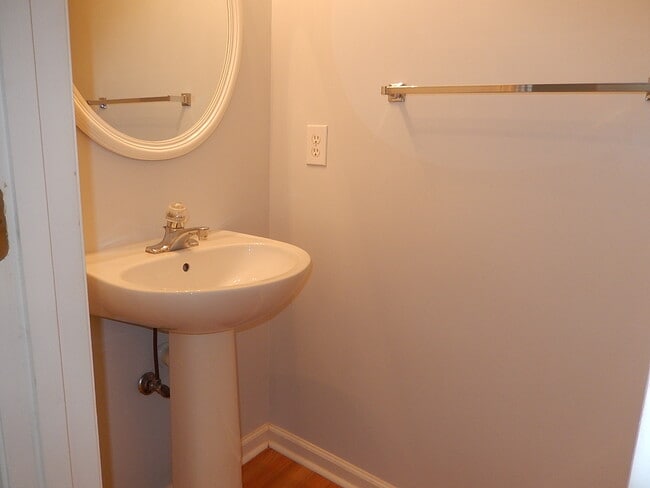 Building Photo - 9801 Goodrum Ct
