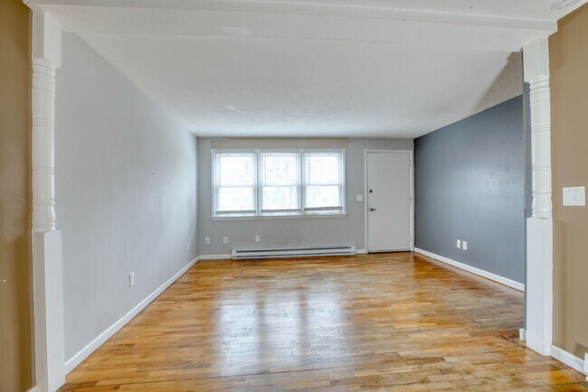 Building Photo - 53 Hiltbrand Rd