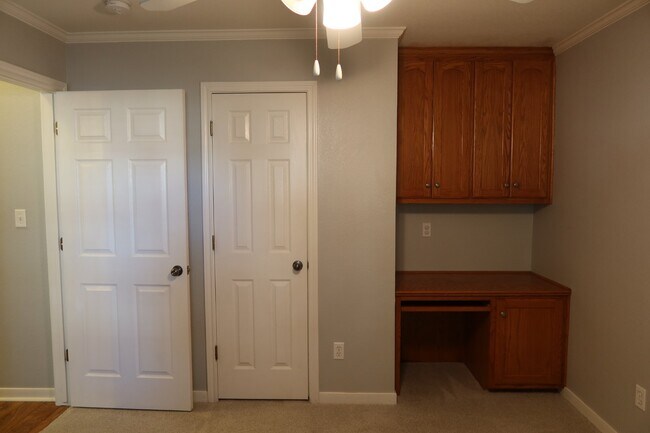 Building Photo - Charming 3-Bedroom Home with 2 Full Bathrooms in Waco, TX - Must See!