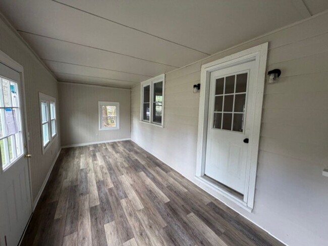 Building Photo - $1600 Ranch home for rent