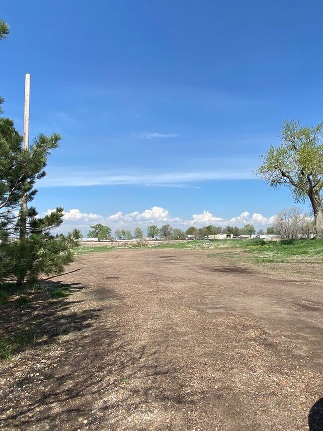 Building Photo - Country Property With Over 7 Acres of Land, No HOA & Room For Your Toys!