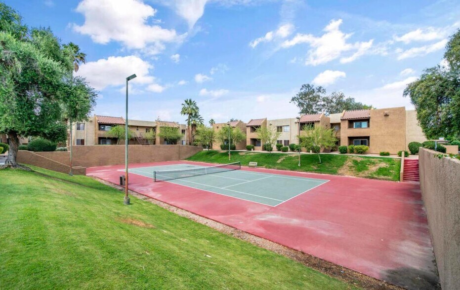 Building Photo - 5877 N Granite Reef Rd