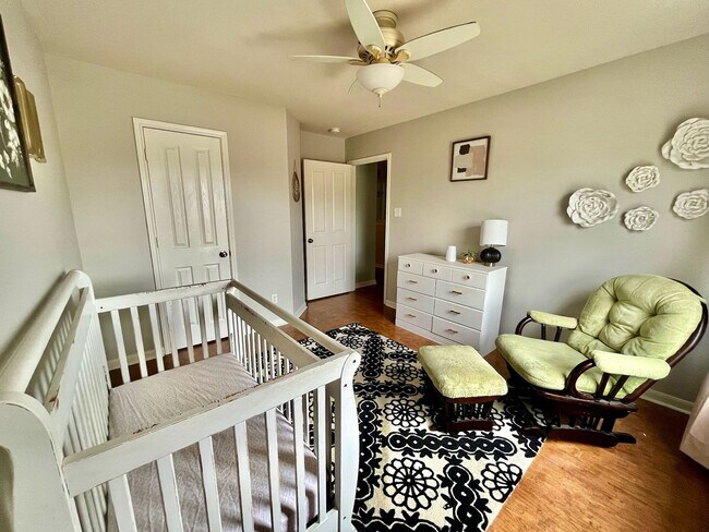 Building Photo - 21106 El Suelo Bueno