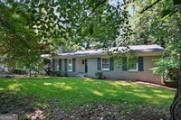 Building Photo - 807 Cardova Dr NE