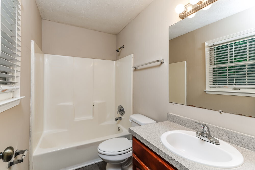 Building Photo - 1560 Cherry Hill Ct SW