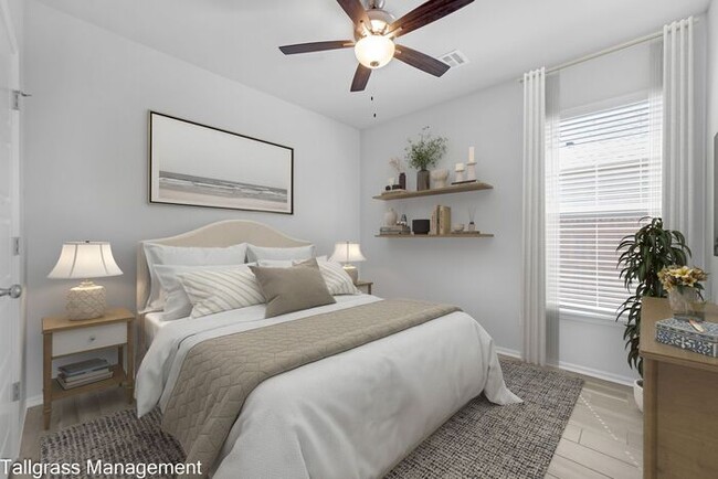 Building Photo - Move In Specials! Elevated Living in Owasso