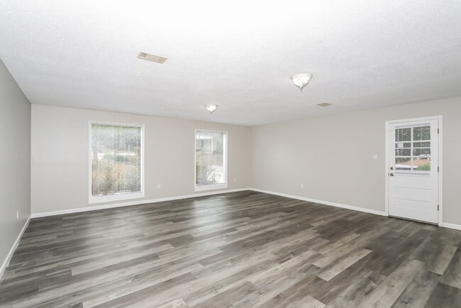 Building Photo - Charming Home in Martinez!