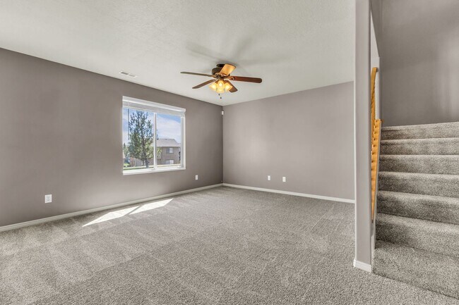 Building Photo - Spacious 4-Bedroom Home Near Hill Air Force Base