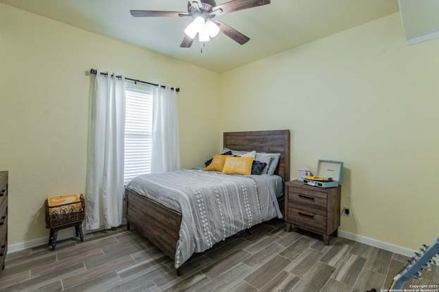 Building Photo - 10610 Cosmos Canyon