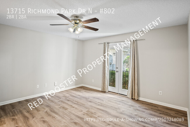 Building Photo - Windsor Pointe condo, 2 beds, 2 baths, Pet...