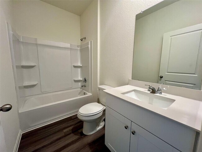 Building Photo - 509 Lagoon Dr