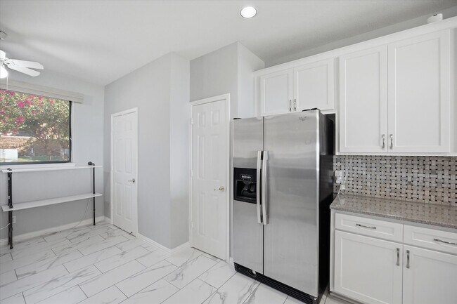 Building Photo - 1846 Signal Ridge Pl