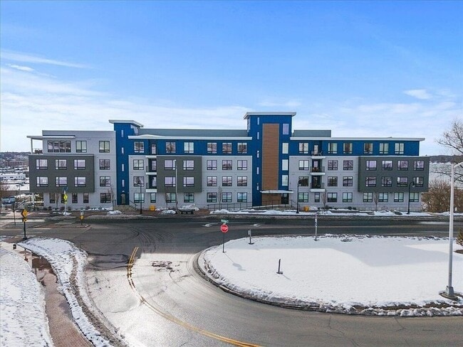 Building Photo - 218 Washington Ave