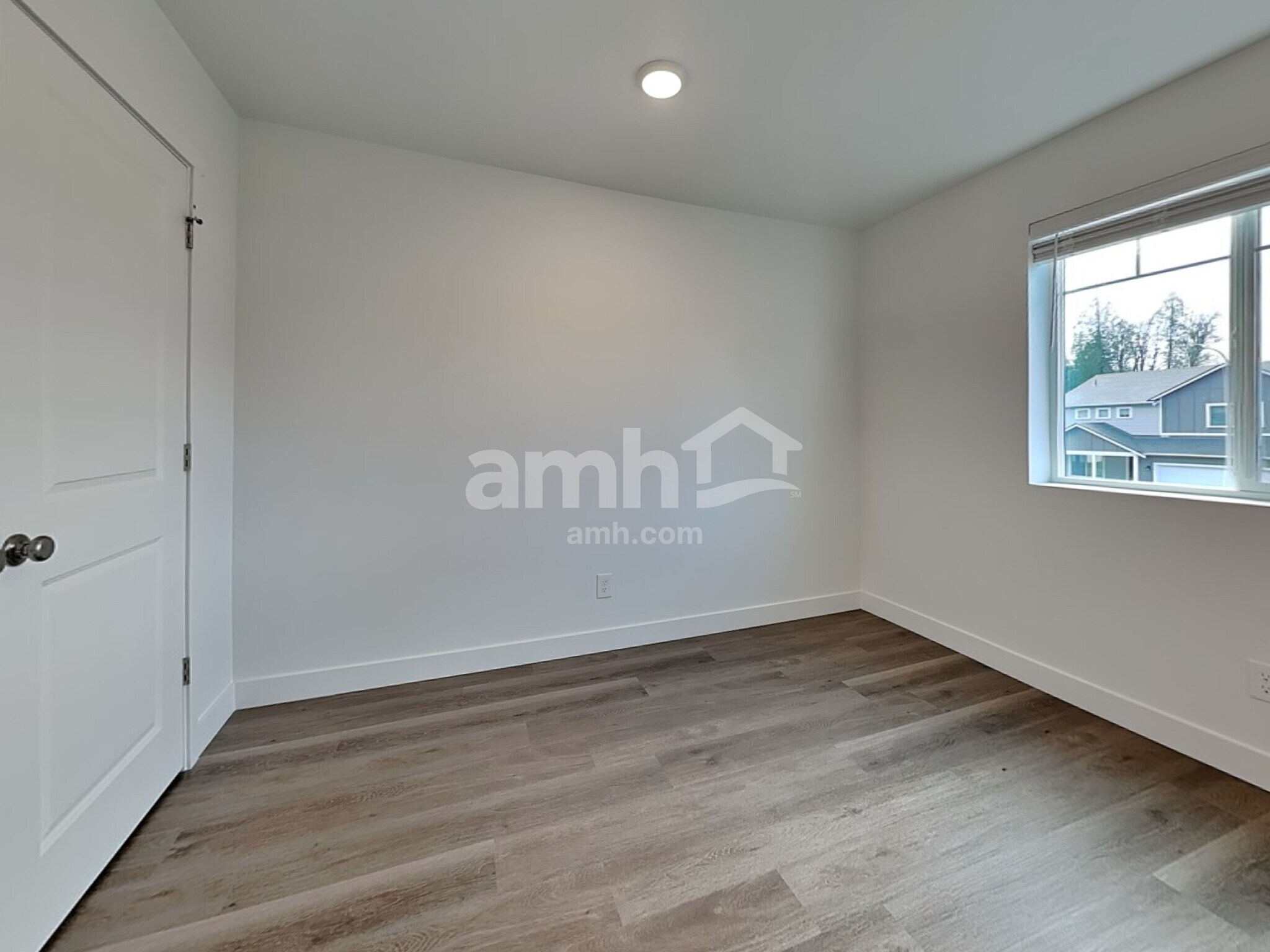 Building Photo - 7706 Brenden St SW