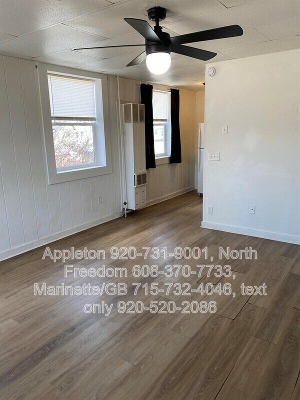 Building Photo - S7559 US-12