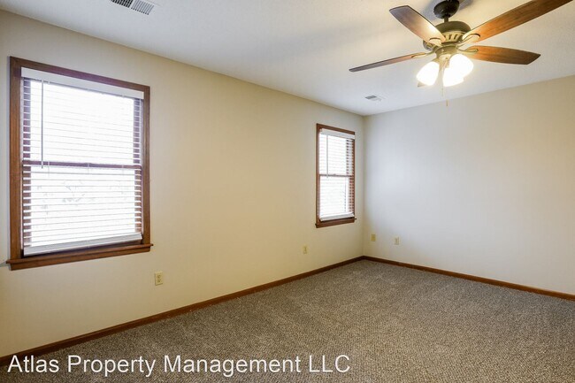 Building Photo - 4 br, 2.5 bath House - 7829 Twilight Lane