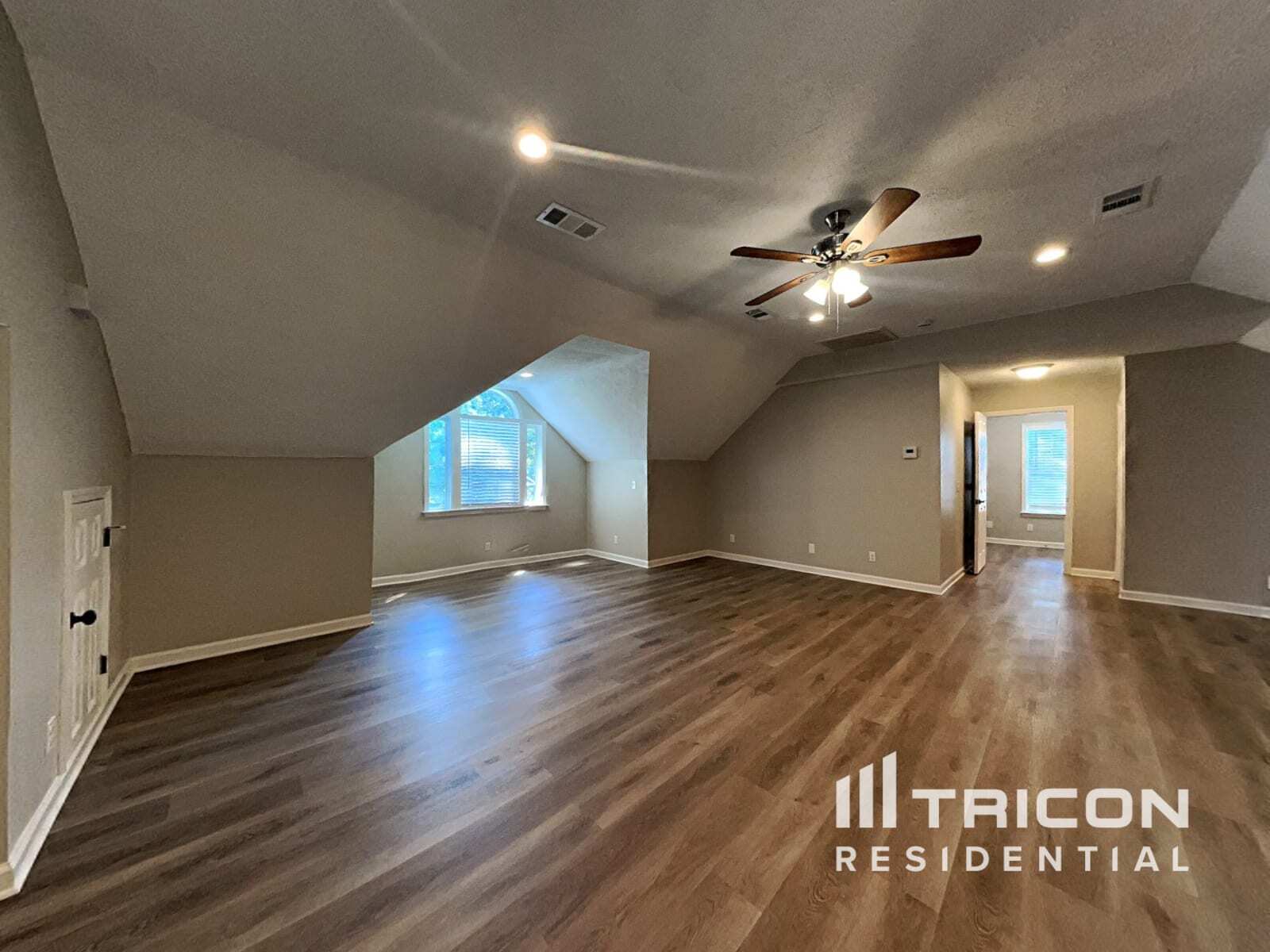 Building Photo - 1114 Archer Dr