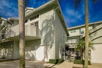 Building Photo - 905 Mainsail Cir