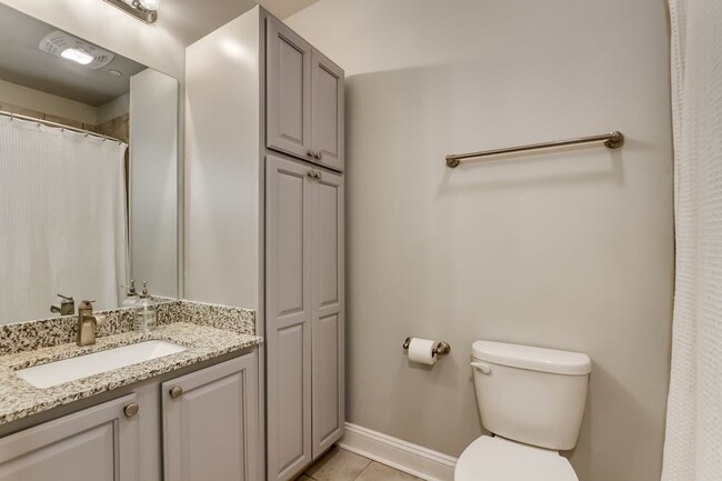 Building Photo - The Crescent - 1 Bedroom/1 Bath