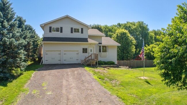 Building Photo - 645 US-12