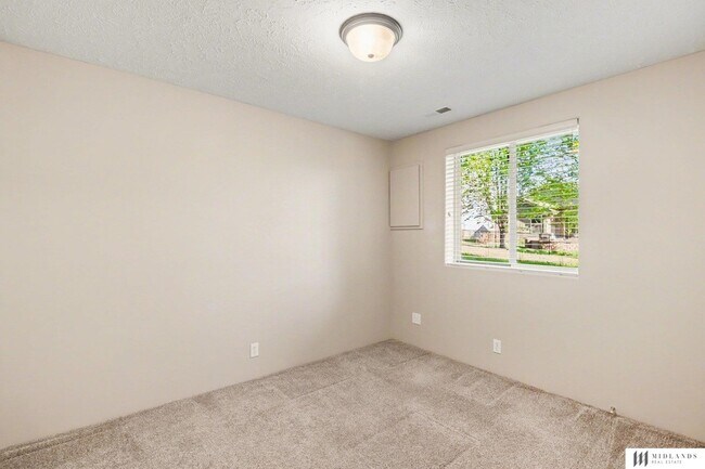 Building Photo - 19724 Marinda St