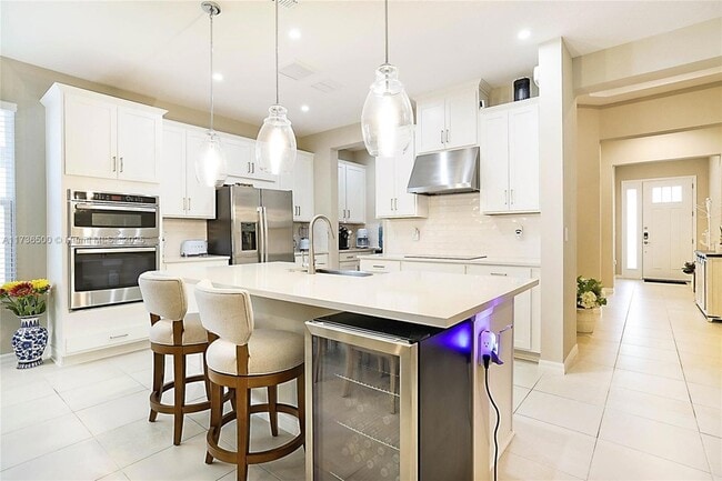 Building Photo - 545 Ranch Oak Cir