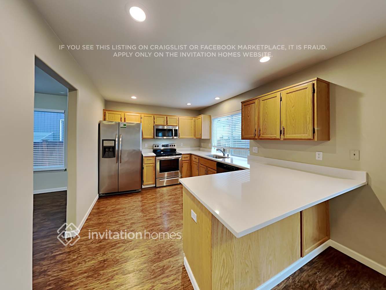 Building Photo - 1527 185th St E