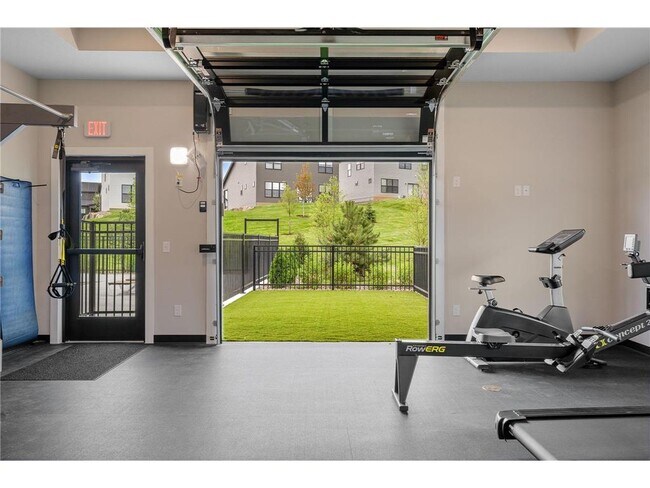 Building Photo - 6848 Aqua Trl