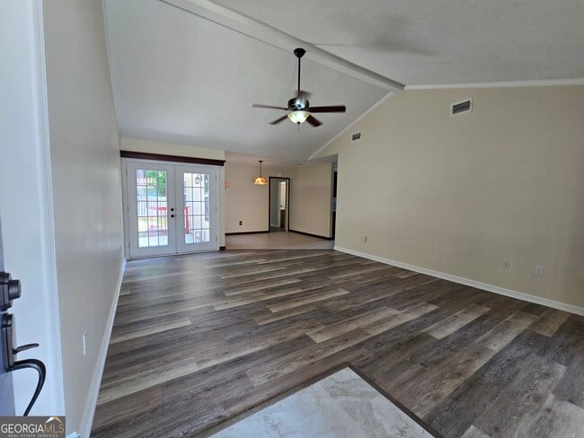 Building Photo - 106 Egret Ct