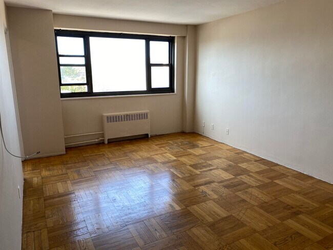 Building Photo - 6515 JFK Blvd E