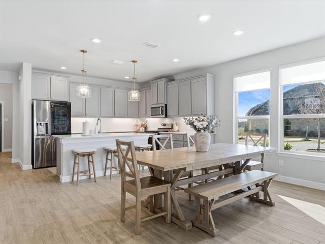 Building Photo - 2012 13th St