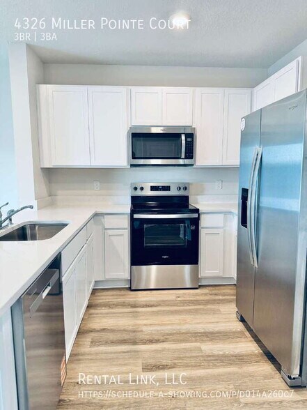 Building Photo - 4326 Miller Pointe Ct