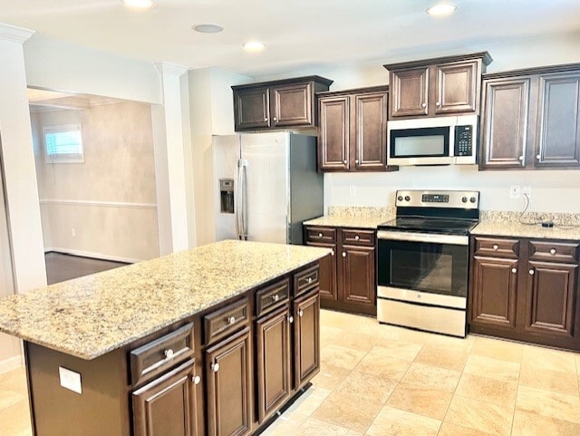 Building Photo - 3035 S Wild Turkey Dr