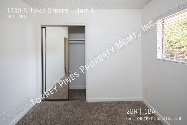 Building Photo - *1 MONTH FREE!* 2BR Near the Heart of Esco...