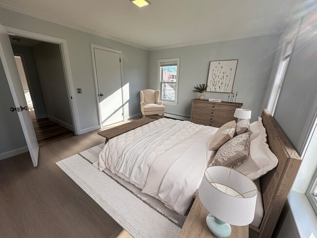 Building Photo - 250 Walnut St