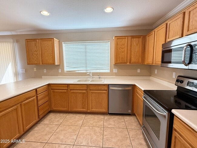 Building Photo - 3363 E Flamingo Ct