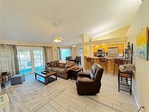 Building Photo - 404 Hidden Harbour Dr