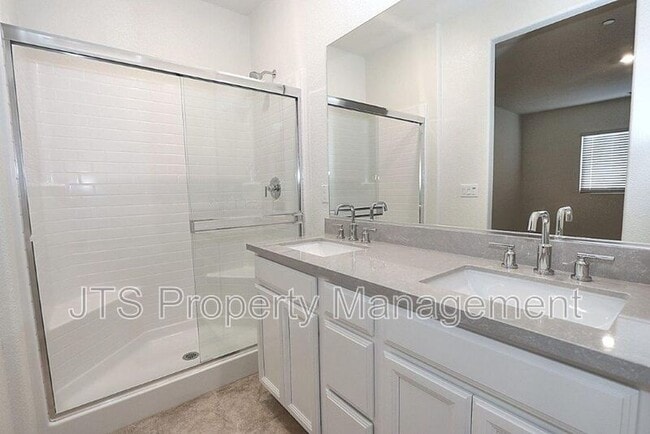 Building Photo - 4181 Paisleyshire Way