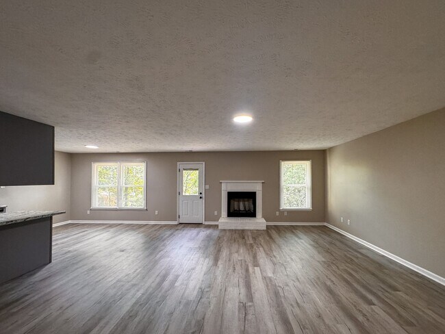 Building Photo - 471 Brandermill Rd