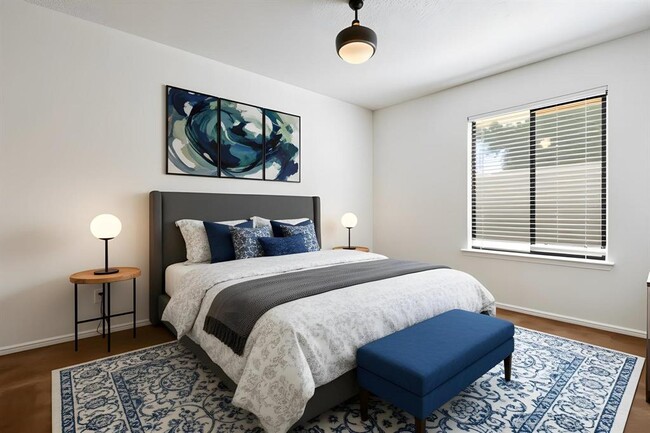 Building Photo - 9504 Quail Village Ln