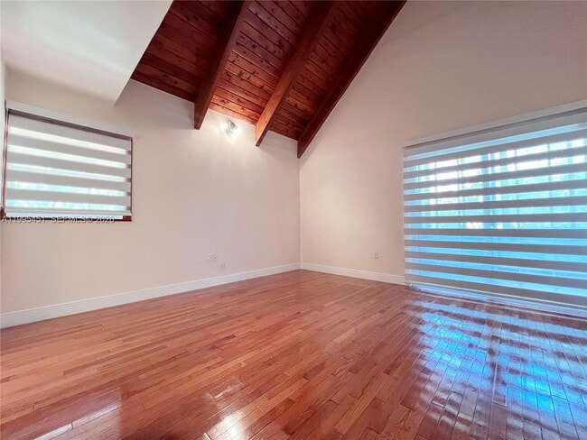 Building Photo - 1890 Brickell Ave