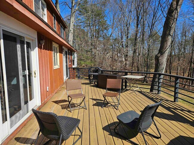 Building Photo - 13 Mitchell Rd