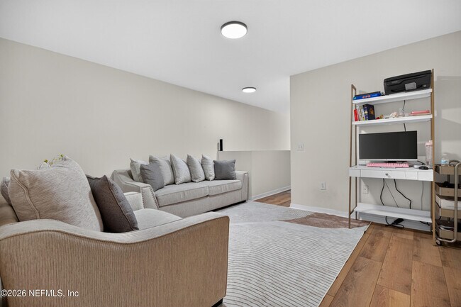 Building Photo - 7038 St Ives Ct