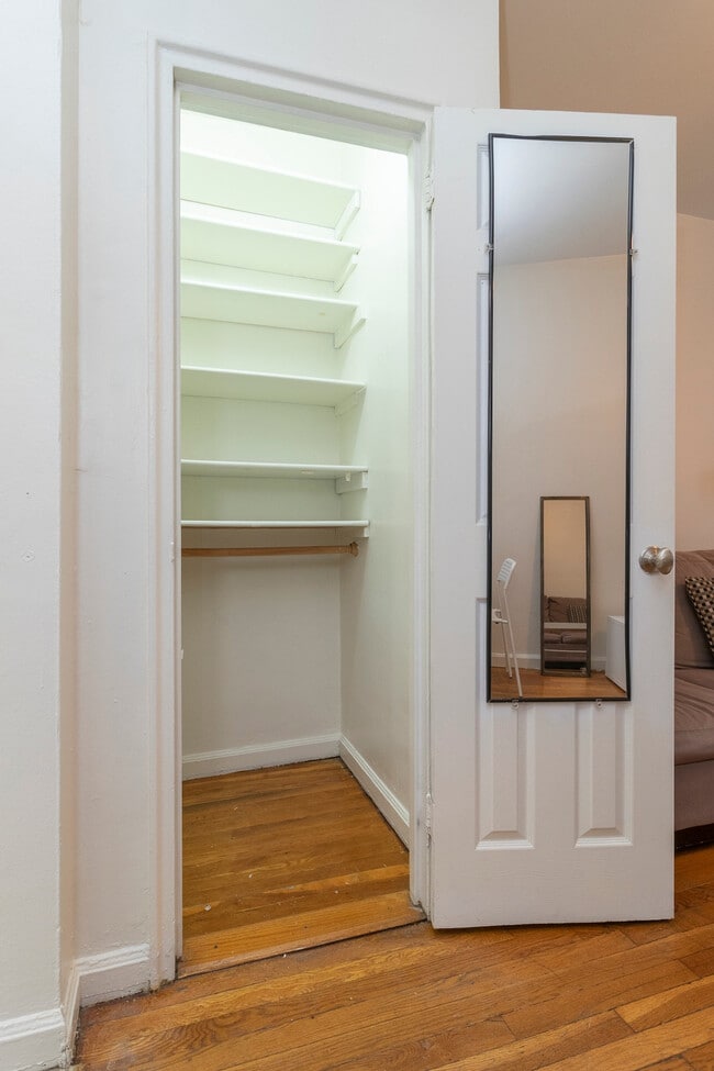 Building Photo - 1566 2nd Ave