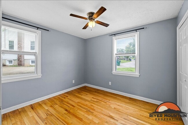Building Photo - Cozy Single-Family Home in Christiansburg