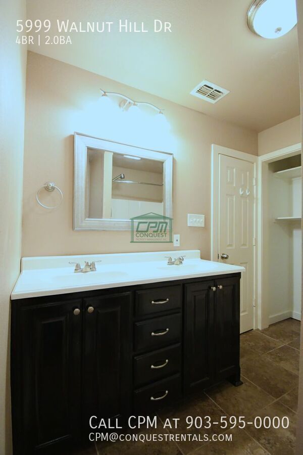 Building Photo - 5999 Walnut Hill Dr