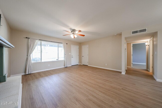 Building Photo - 6539 E Arbor Ave