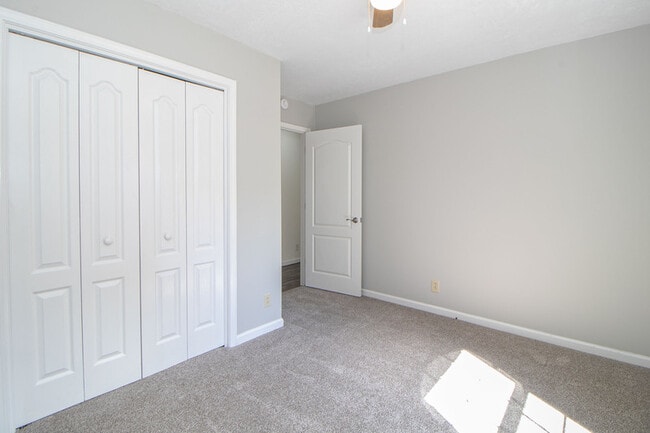 Building Photo - 1325 Meredith Way