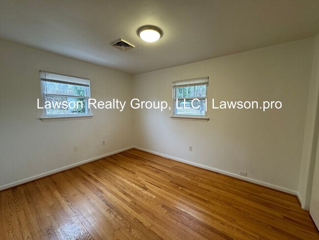 Building Photo - Vinton Mill 613-615